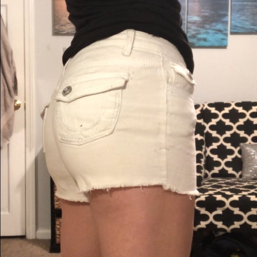 White Shorts - Picture 3 of 3